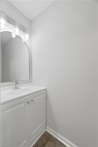 821 Lancaster LN, Newport News, VA 23602