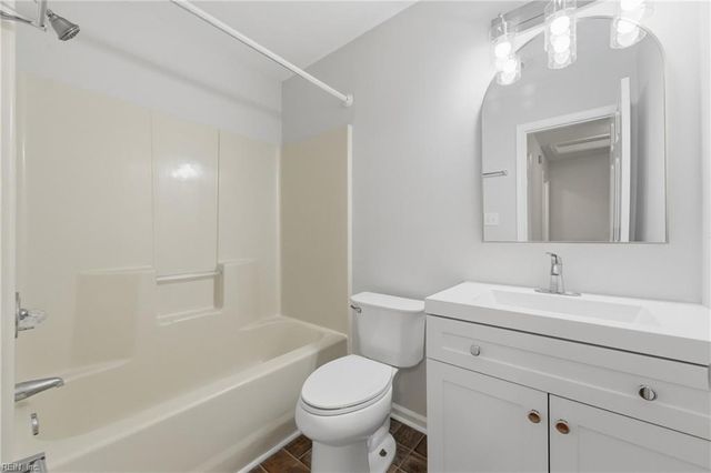 821 Lancaster LN, Newport News, VA 23602