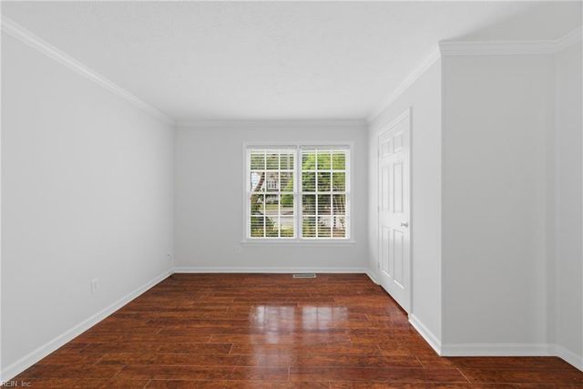 821 Lancaster LN, Newport News, VA 23602