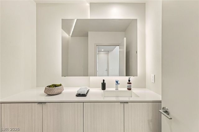 4022 Heron Fairway Drive, Las Vegas, NV 89141