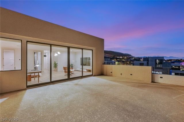 4022 Heron Fairway Drive, Las Vegas, NV 89141