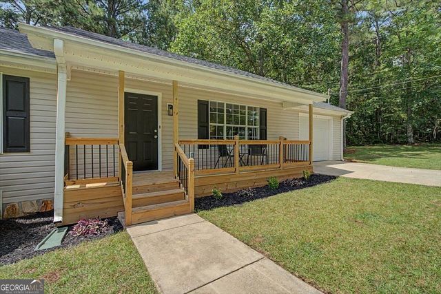 110 Mooyn Road, Carrollton, GA 30116
