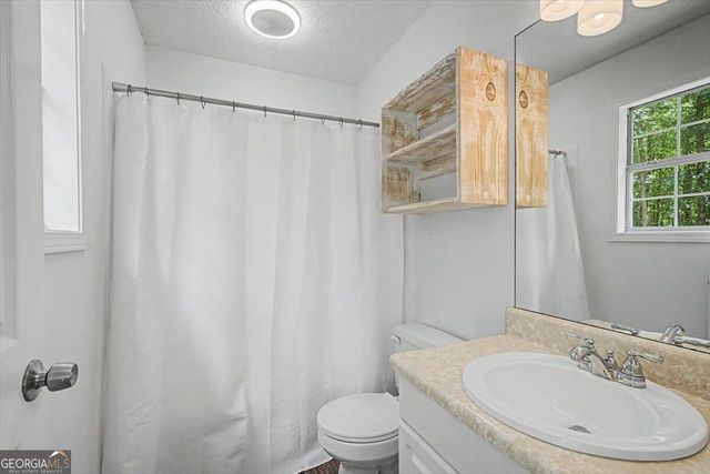 110 Mooyn Road, Carrollton, GA 30116
