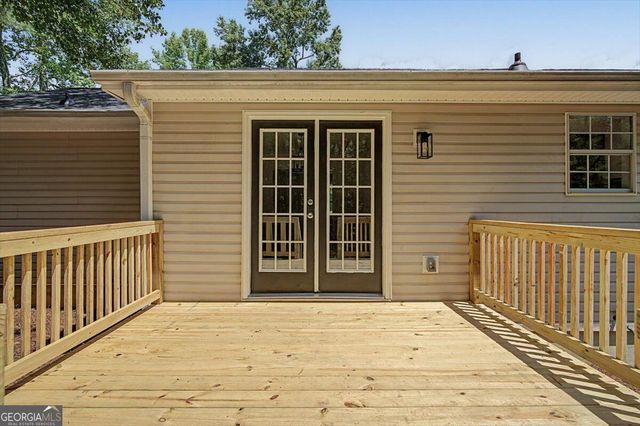 110 Mooyn Road, Carrollton, GA 30116