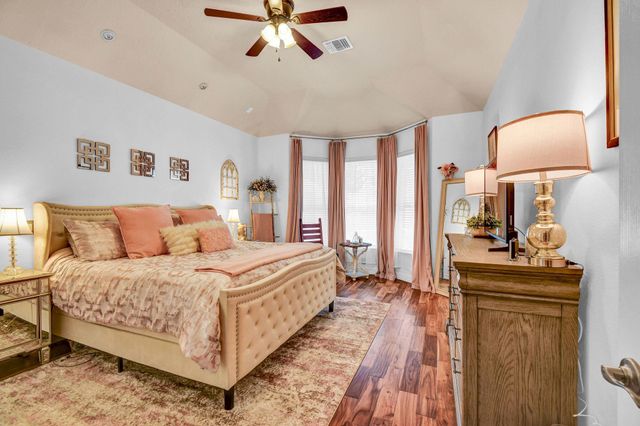 2801 Snyders Bluff, League City, TX 77573