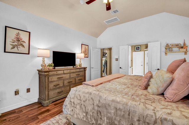 2801 Snyders Bluff, League City, TX 77573
