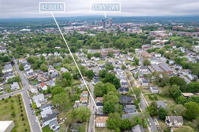 42 Queen St, Springfield, MA 01109