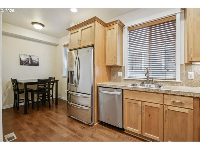 12264 Sw 2ND St, Beaverton, OR 97005