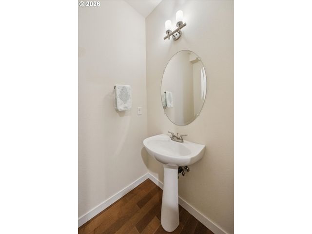 12264 Sw 2ND St, Beaverton, OR 97005