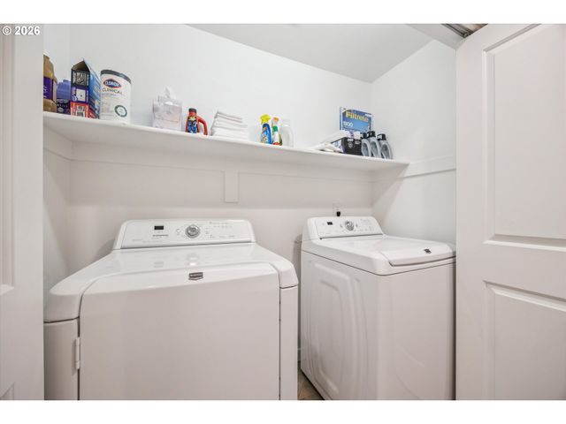 12264 Sw 2ND St, Beaverton, OR 97005