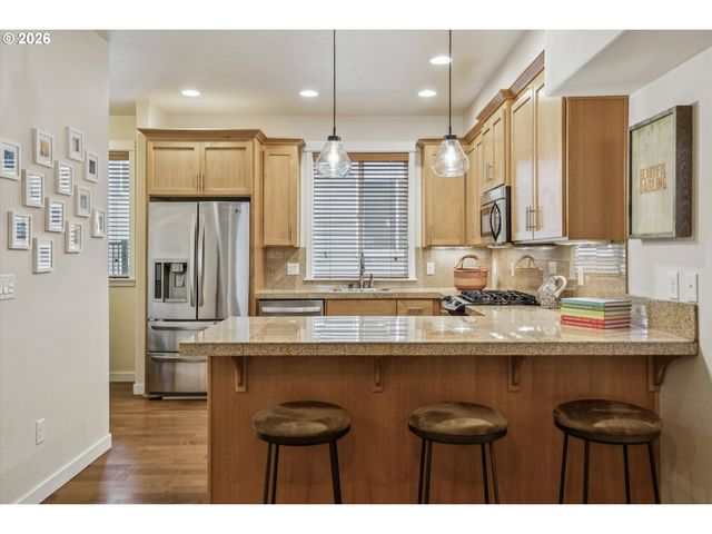 12264 Sw 2ND St, Beaverton, OR 97005