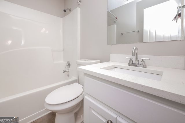 260 Landing Drive, Fayetteville, GA 30214