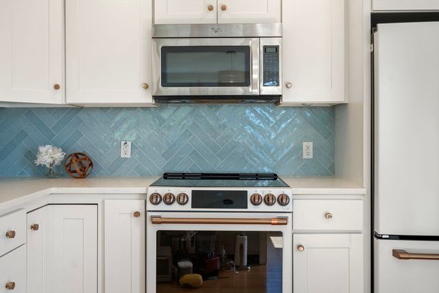 14 62nd, Newburyport, MA 02129