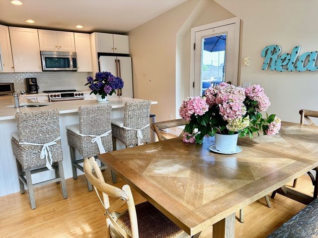 14 62nd, Newburyport, MA 02129