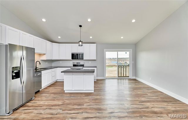 1176 Marathon Drive, Foristell, MO 63348