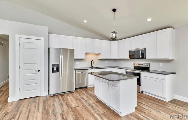 1176 Marathon Drive, Foristell, MO 63348