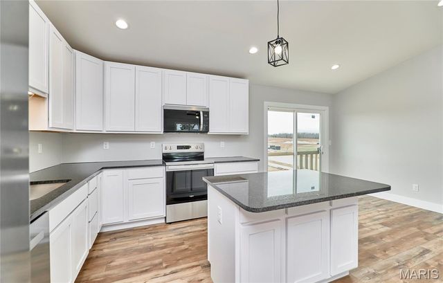 1176 Marathon Drive, Foristell, MO 63348