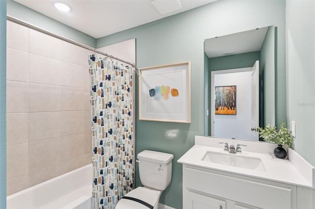 2302 RED PINE COURT, Eustis, FL 32726