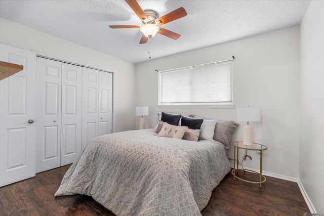 2706 S Magnolia Dr, Baker, LA 70714