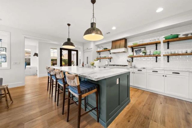 2813 Dove Tail Drive, San Marcos, CA 92078