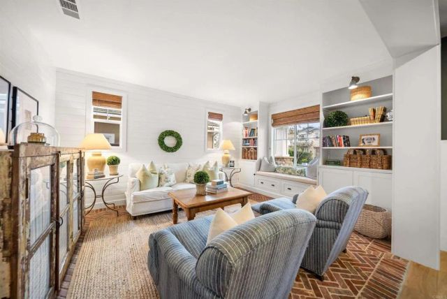 2813 Dove Tail Drive, San Marcos, CA 92078