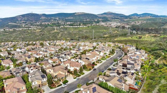 2813 Dove Tail Drive, San Marcos, CA 92078