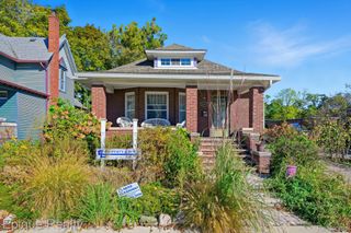 33432 Oakland Street, Farmington, MI 48335