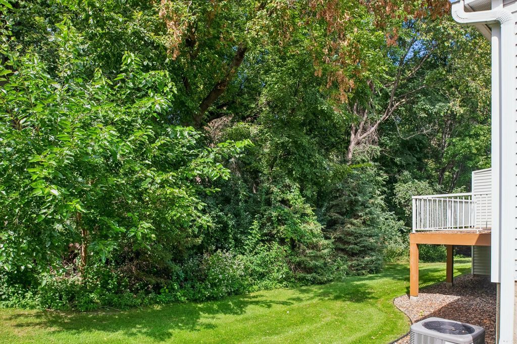 13048 Falcons Way, Savage, MN 55378 — photo 4