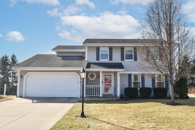 N57W24867 Clover DRIVE, Sussex, WI 53089