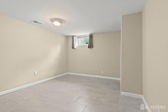 408 Richard Way, North Plainfield, NJ 07962