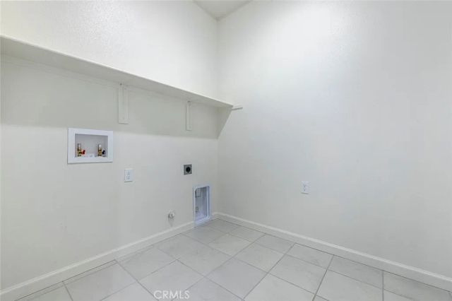 636 N Apricot, Fresno, CA 93727