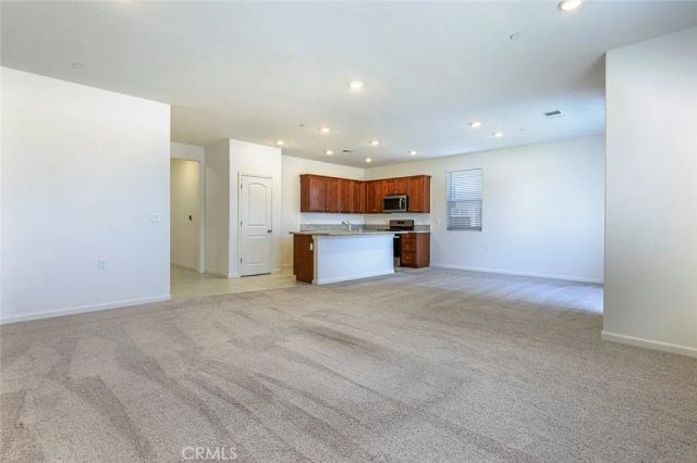 636 N Apricot, Fresno, CA 93727