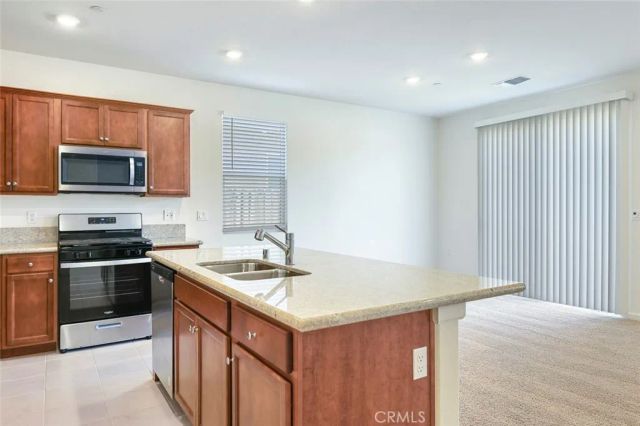 636 N Apricot, Fresno, CA 93727