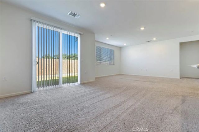 636 N Apricot, Fresno, CA 93727