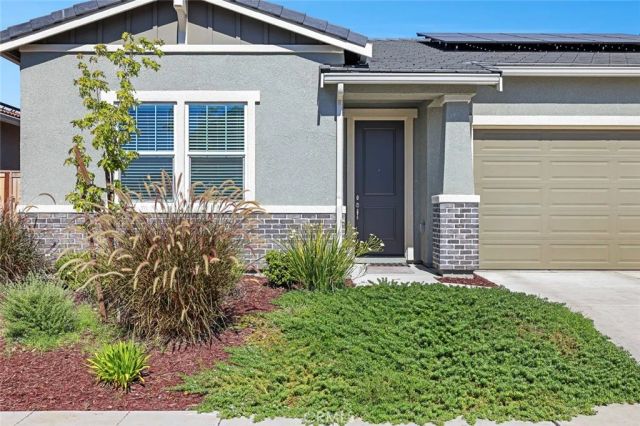 636 N Apricot, Fresno, CA 93727