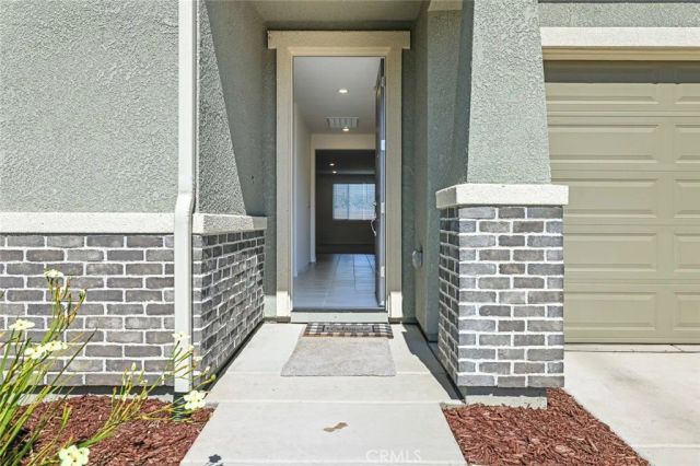 636 N Apricot, Fresno, CA 93727
