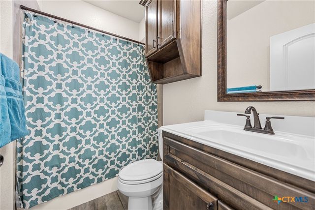 3424 Waggoner Drive, Belton, TX 76513