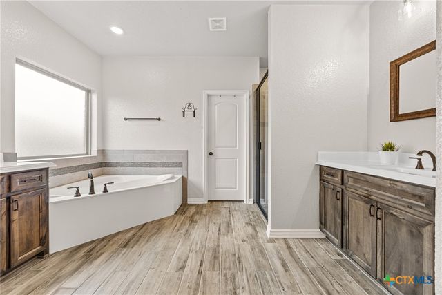 3424 Waggoner Drive, Belton, TX 76513