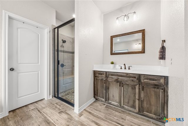 3424 Waggoner Drive, Belton, TX 76513