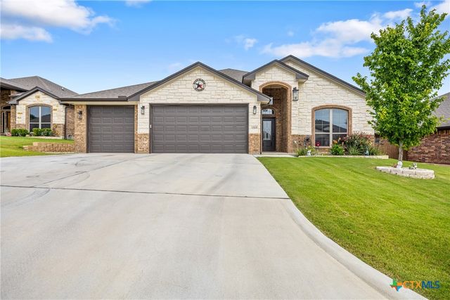 3424 Waggoner Drive, Belton, TX 76513