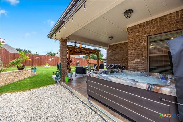 3424 Waggoner Drive, Belton, TX 76513