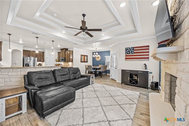 3424 Waggoner Drive, Belton, TX 76513