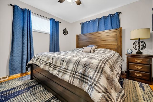 6862 Talbot Drive, Parma, OH 44129