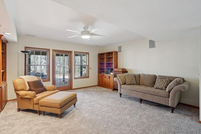 9416 Blackhawk Trail, Sauk City, WI 53583