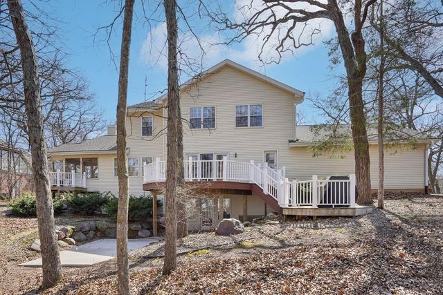 9416 Blackhawk Trail, Sauk City, WI 53583