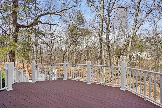 9416 Blackhawk Trail, Sauk City, WI 53583