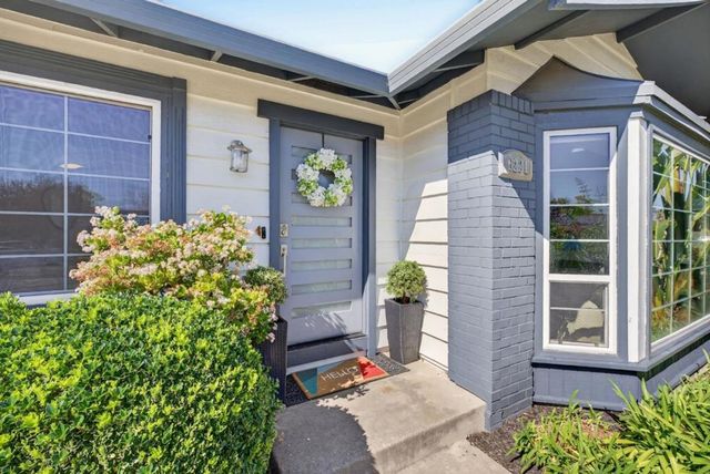 6221 Glider Drive, San Jose, CA 95123