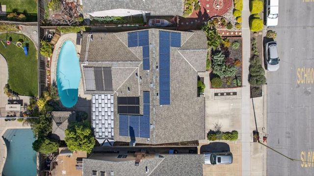 6221 Glider Drive, San Jose, CA 95123