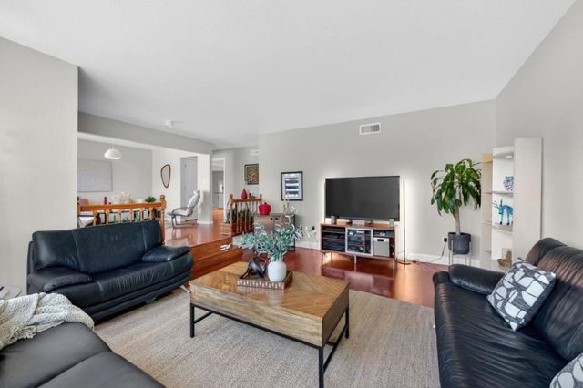 6221 Glider Drive, San Jose, CA 95123