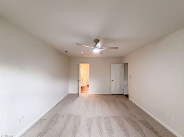 1001 Kingstree Ridge Drive, Winston-salem, NC 27127